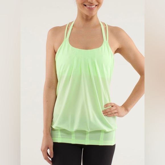Lululemon Flow & Go Tank - Picture 4 of 8